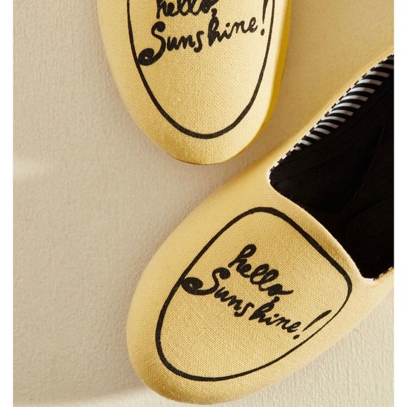 New in Box hello sunshine shoes ModCloth - Picture 3 of 4